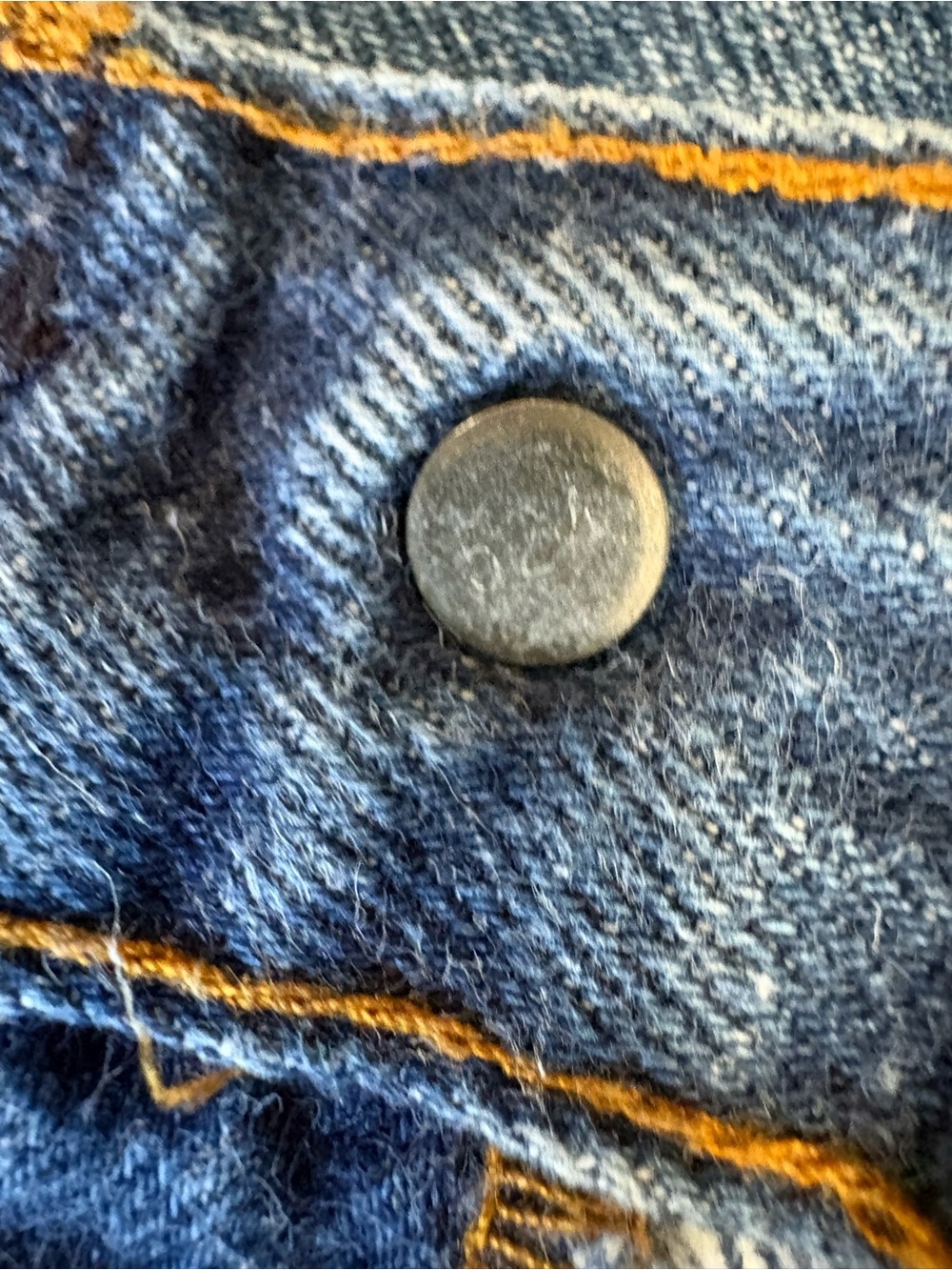 Vintage 1980’s Levi's 501 Button-Fly Medium Wash Blue Jeans - Made in USA - Picture 6 of 12